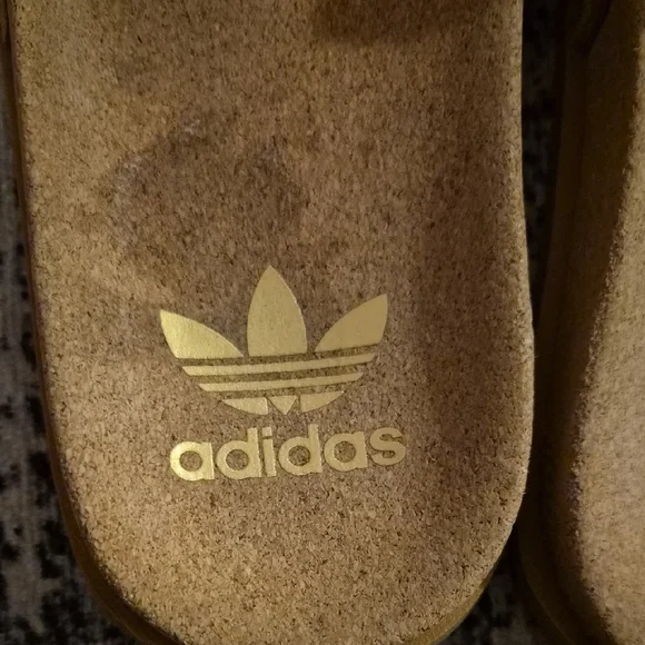 Adidas Tan Slides with Gold Logo - Picture 3 of 8